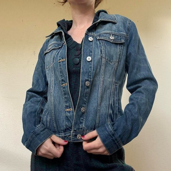 Banana republic faded button up denim jacket - Picture 4 of 8